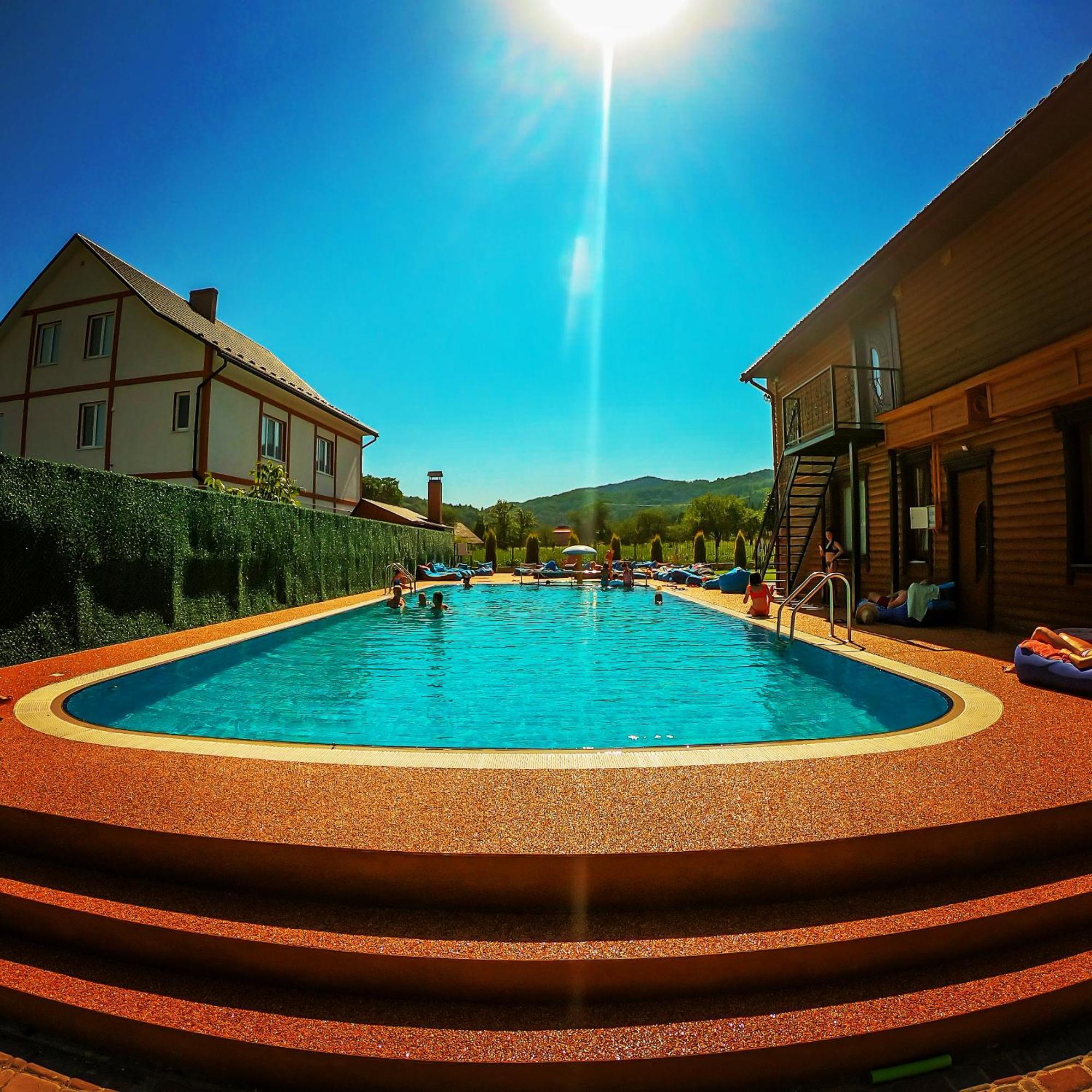 Gorodok Villa Myhove Dış mekan fotoğraf